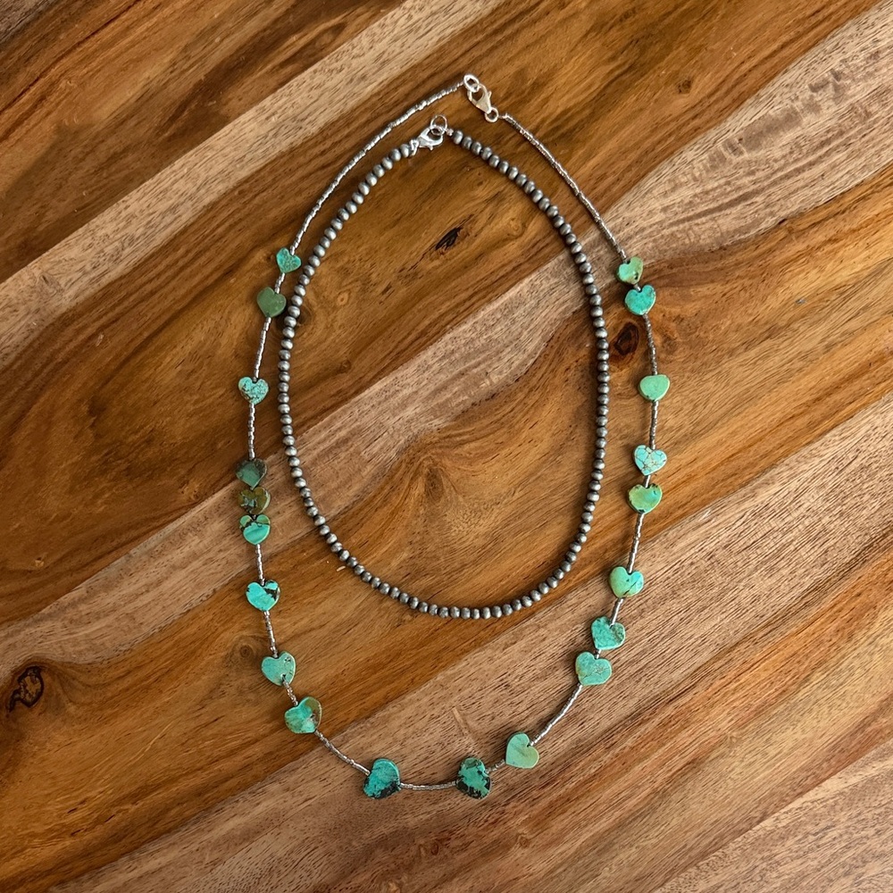 Turquoise heart stone and Navajo bead choker necklace set